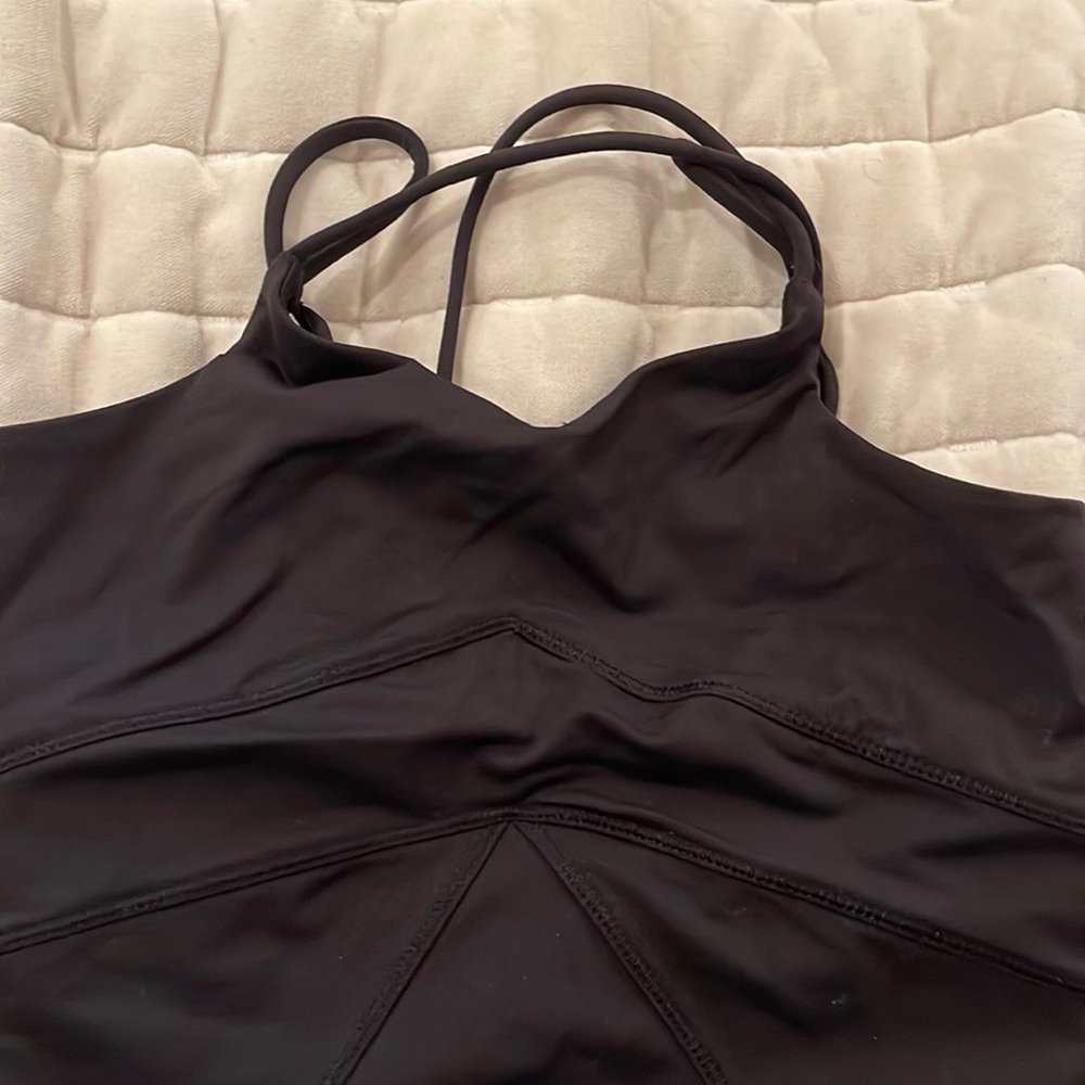 Girls Leo ivivva size 14. Great condition.
